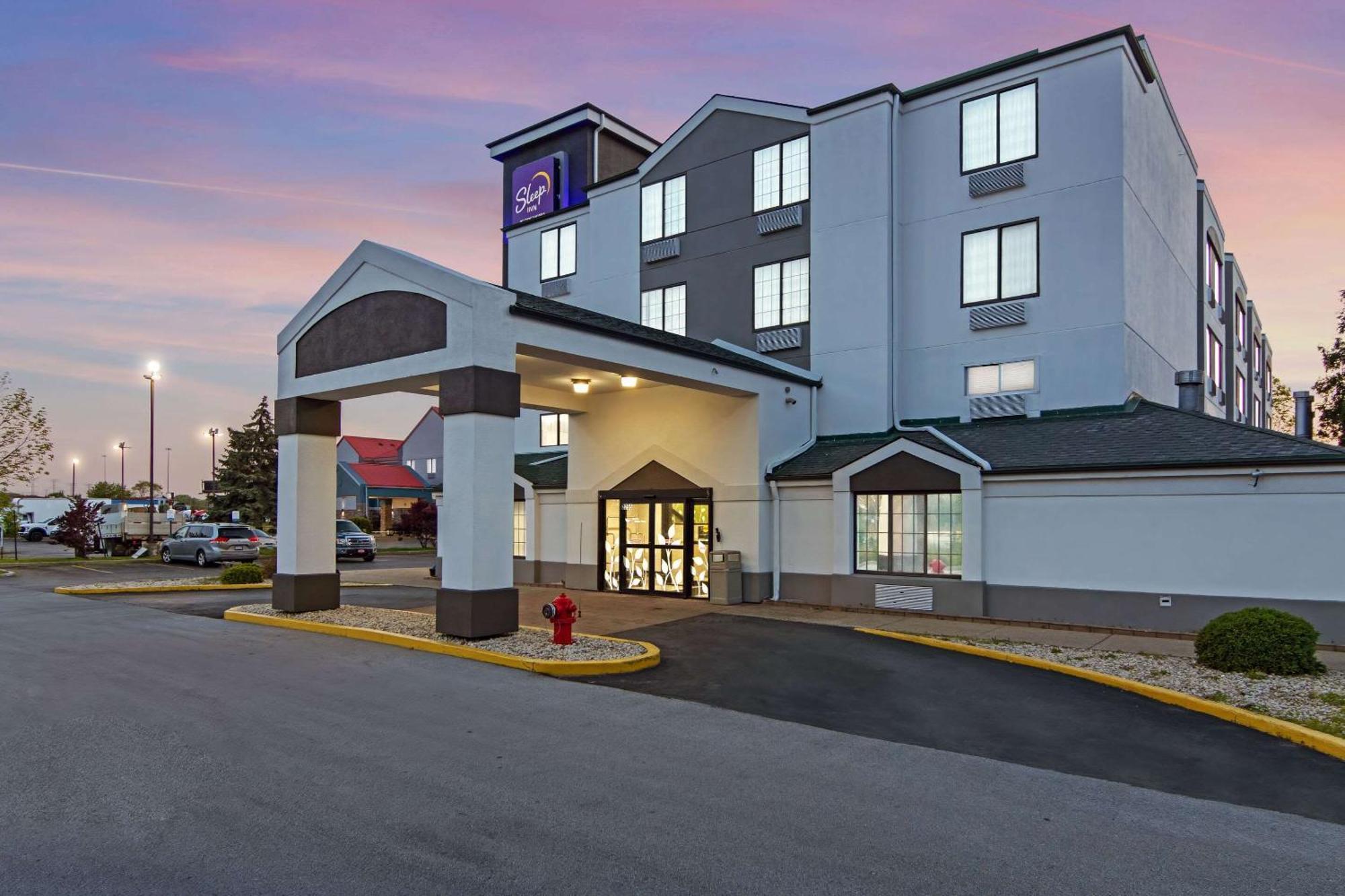 Sleep Inn Near I-80 And I-94 Лансинг Экстерьер фото